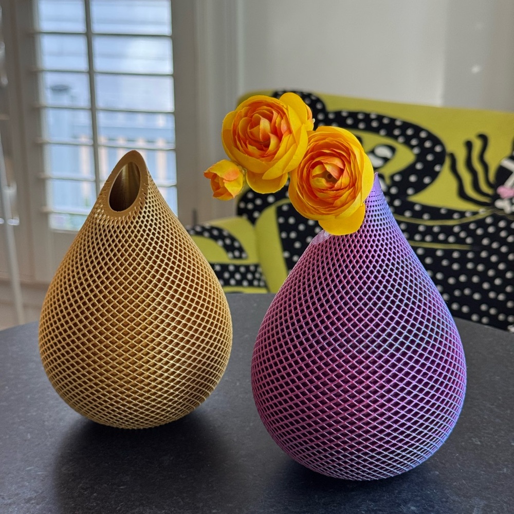 3 Chic Gold ,camel , purple  Mesh Vases